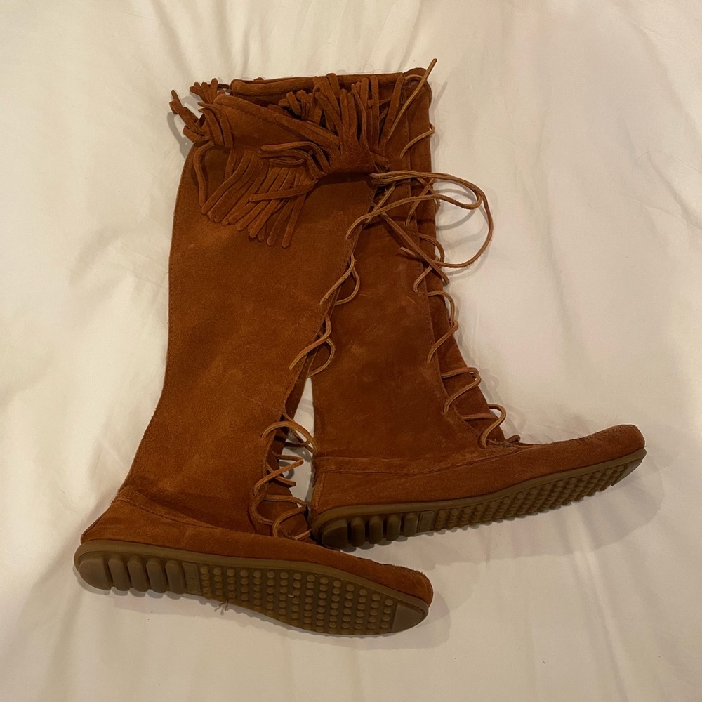 Front lace knee high Minnetonka Suede leather Moccasins